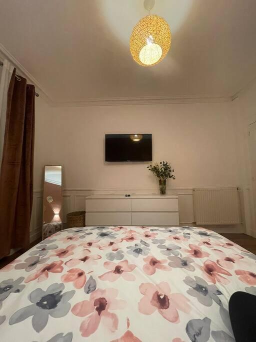 Mira - Sublime Apartment Close To Train Station Corbeil-Essonnes Luaran gambar